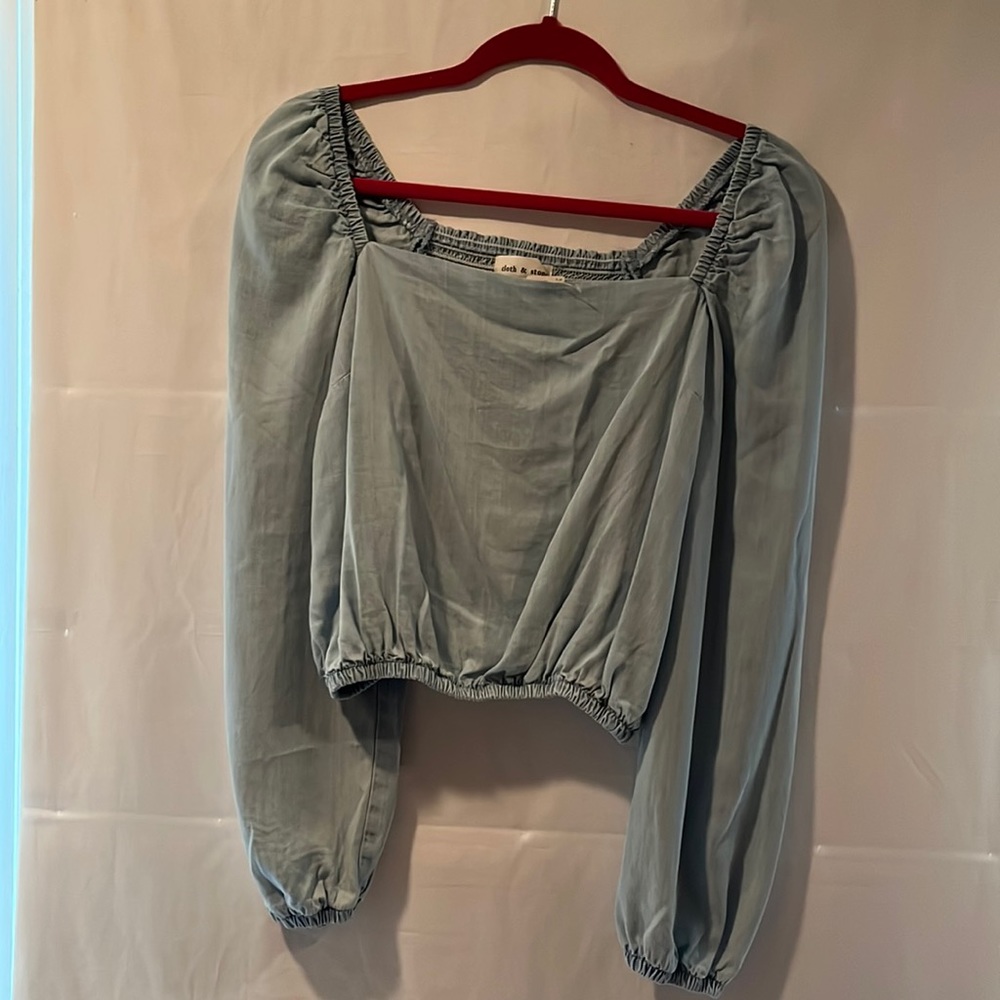 NWT Cloth and Stone chambray shirt